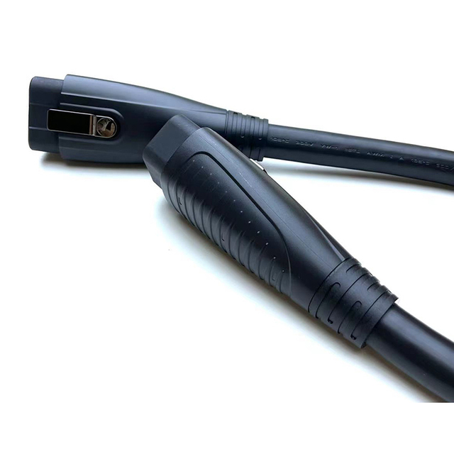 Penyimpanan Tenaga 2+12 Pin Lurus, Pemasangan Kabel Beracuan